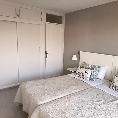 Kc Abroad Apartment *